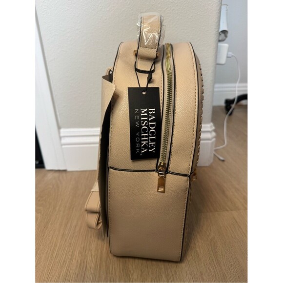 BADGLEY MISCHKA New York The Ann Backpack Purse Vegan Leather NWT main image 4